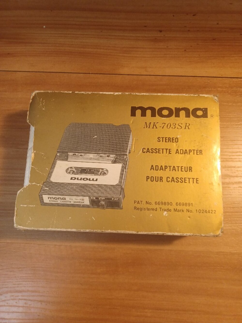 Mon MK - 703SR Stereo Cassette dapter For 8 Track Tape In Original Box
